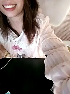 Girl-crazy1 online show from February 14, 2026, 8:55 am