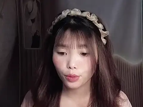 Girl-crazy1 online show from March 1, 2026, 6:59 am