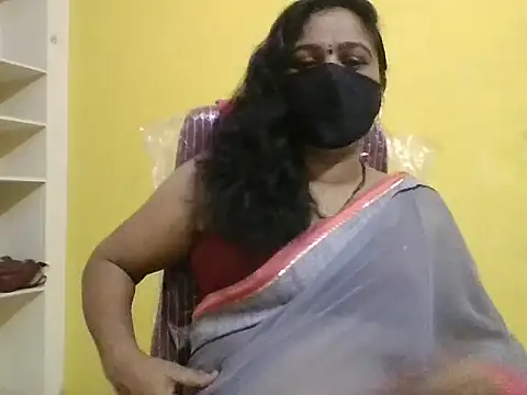 Snapshot of anu-reddyy chatting on April 18, 2026, 4:27 am anu-reddyy online show from April 18, 2026, 4:27 am