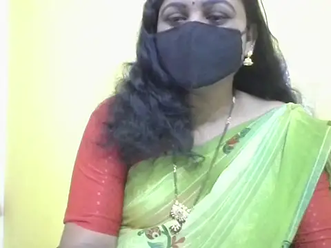 Snapshot of anu-reddyy chatting on April 29, 2026, 4:16 am anu-reddyy online show from April 29, 2026, 4:16 am