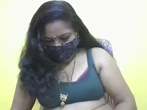 Snapshot of anu-reddyy chatting on May 2, 2026, 4:17 am anu-reddyy online show from May 2, 2026, 4:17 am