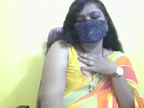Snapshot of anu-reddyy chatting on May 8, 2026, 5:02 am anu-reddyy online show from May 8, 2026, 5:02 am