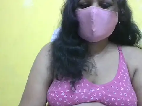 Snapshot of anu-reddyy chatting on May 19, 2026, 3:46 am anu-reddyy online show from May 19, 2026, 3:46 am