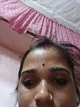 Deepjakolirr online show from May 18, 2026, 7:31 pm