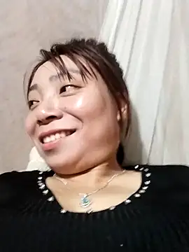 cute-shine online show from March 19, 2026, 11:47 am