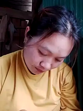 bany-lee online show from May 10, 2026, 1:33 am