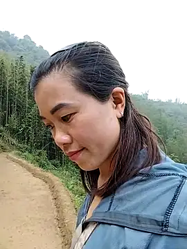 lovely-742 online show from May 6, 2026, 1:14 am