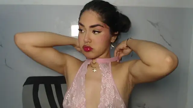 melodyphillips 2  online show from May 20, 2026, 9:48 am