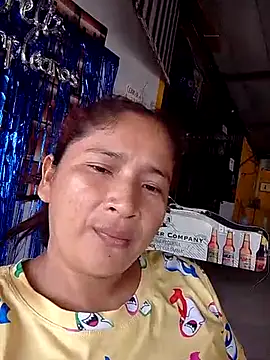 milena345 online show from February 11, 2026, 6:35 pm