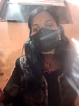 Snapshot of Desi_Couple_P chatting on March 1, 2026, 5:15 pm Desi Couple P online show from March 1, 2026, 5:15 pm