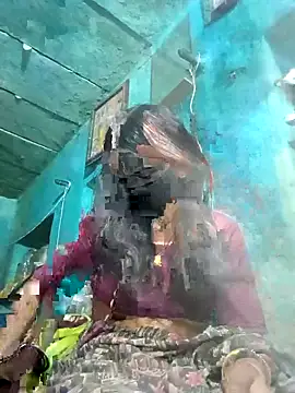 Snapshot of Desi_Couple_P chatting on March 10, 2026, 2:33 pm Desi Couple P online show from March 10, 2026, 2:33 pm