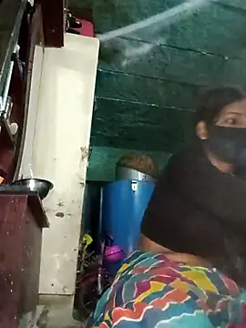 Snapshot of Desi_Couple_P chatting on March 13, 2026, 12:17 am Desi Couple P online show from March 13, 2026, 12:17 am