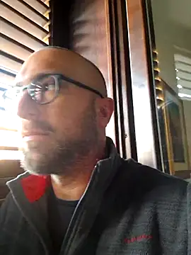 Snapshot of cetriolino chatting on February 13, 2026, 6:31 am cetriolino online show from February 13, 2026, 6:31 am