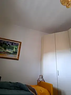 Snapshot of cetriolino chatting on March 17, 2026, 8:39 am cetriolino online show from March 17, 2026, 8:39 am