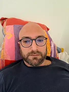 Snapshot of cetriolino chatting on March 25, 2026, 9:59 am cetriolino online show from March 25, 2026, 9:59 am