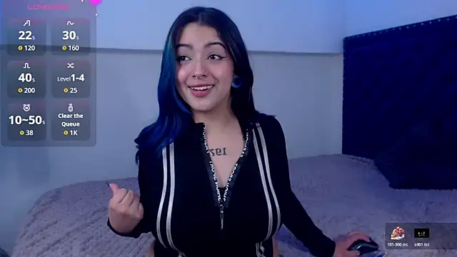 AryVenus online show from May 10, 2026, 1:55 am