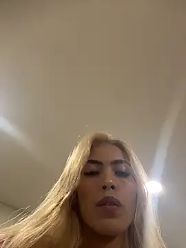 soffia 7 online show from March 30, 2026, 4:02 am