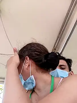 Snapshot of blakeandallisa chatting on April 2, 2026, 4:48 pm blakeandallisa online show from April 2, 2026, 4:48 pm