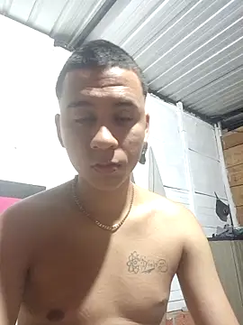 Mia axelll online show from February 13, 2026, 9:05 am