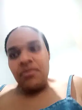 sexygirlatin online show from February 26, 2026, 7:35 pm