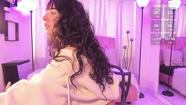 Aurora Ellis  online show from February 23, 2026, 3:42 pm