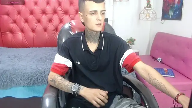Snapshot of benjamin_anthony chatting on April 22, 2026, 3:09 am benjamin anthony online show from April 22, 2026, 3:09 am