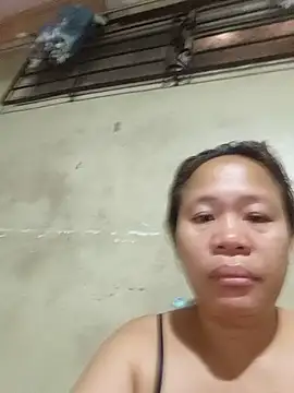Snapshot of squirtshantal chatting on July 8, 2026, 10:58 pm squirtshantal online show from July 8, 2026, 10:58 pm