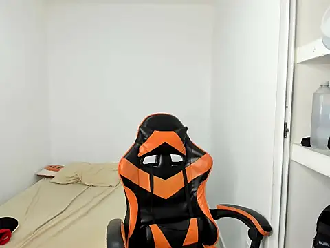 alexj black  online show from March 12, 2026, 12:22 pm