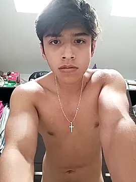 Snapshot of fran0631 chatting on April 8, 2026, 7:58 pm fran0631 online show from April 8, 2026, 7:58 pm