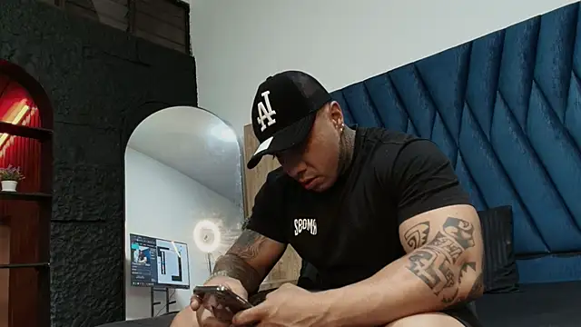 King-magic online show from March 19, 2026, 1:09 am