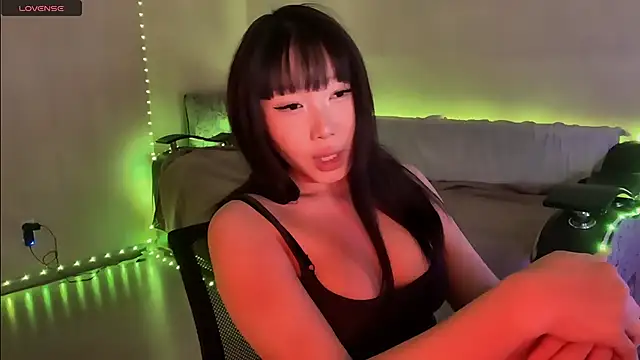 whispersofdarsy online show from March 3, 2026, 6:14 pm