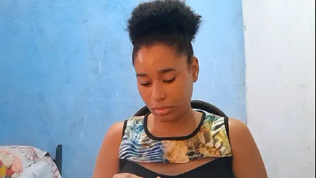 Snapshot of MadelynStamant chatting on February 19, 2026, 12:23 pm MadelynStamant online show from February 19, 2026, 12:23 pm