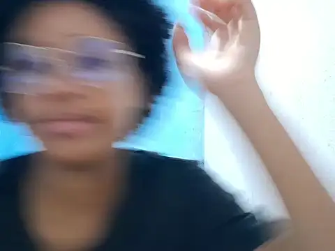 Snapshot of MadelynStamant chatting on March 4, 2026, 12:11 pm MadelynStamant online show from March 4, 2026, 12:11 pm