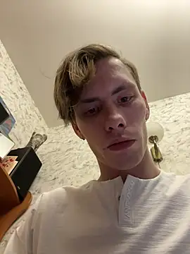 Snapshot of Erick_Wilson chatting on February 11, 2025, 4:13 pm Erick Wilson online show from February 11, 2025, 4:13 pm