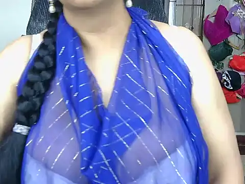 Hot Sonniyaa online show from May 21, 2026, 4:47 pm