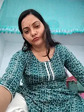 Snapshot of Anushka_Singh0 chatting on March 27, 2026, 8:26 am Anushka Singh0 online show from March 27, 2026, 8:26 am