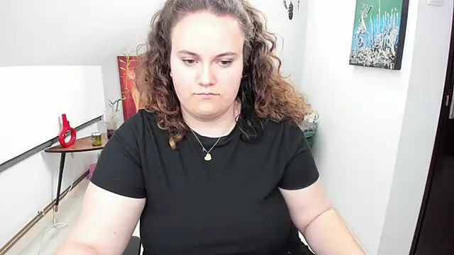 ElviraJoness online show from March 25, 2026, 7:53 pm