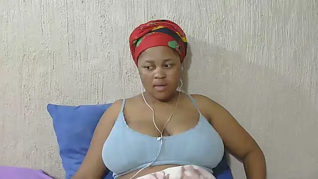 Snapshot of TemptingTits chatting on March 17, 2026, 10:13 pm TemptingTits online show from March 17, 2026, 10:13 pm