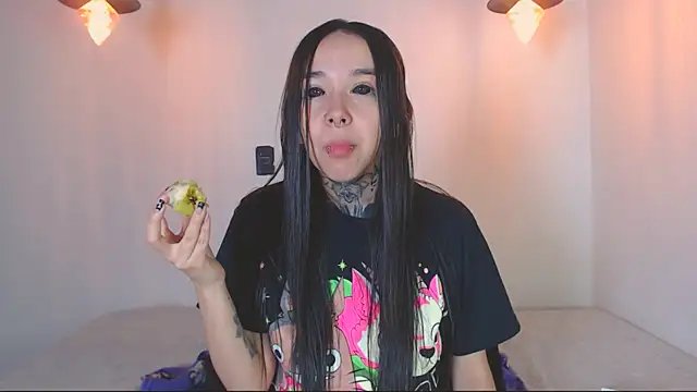 alien eyes09 online show from March 30, 2026, 2:01 am