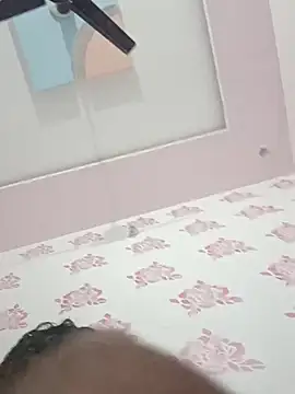  sassyseema online show from February 12, 2026, 6:58 pm