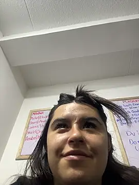 Snapshot of Anya_Volker chatting on April 6, 2026, 11:33 am Anya Volker online show from April 6, 2026, 11:33 am