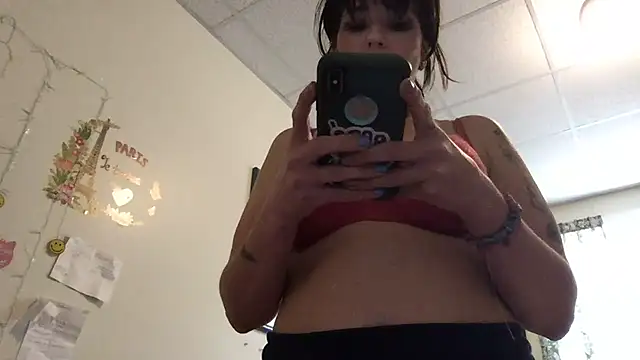 Girlnextdoor242 online show from March 2, 2026, 6:48 pm