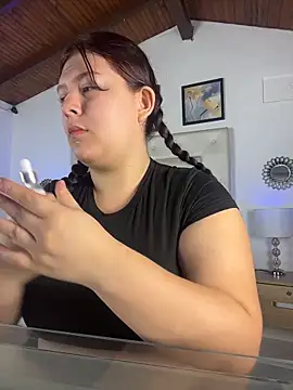 cotton 07 online show from February 25, 2026, 11:20 am