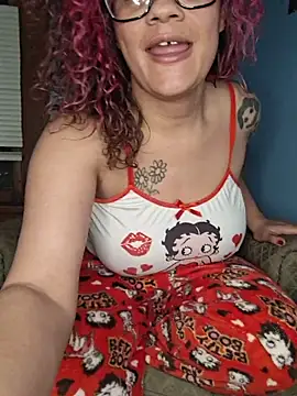 Snapshot of VelvetVixen_735 chatting on April 21, 2026, 5:58 am VelvetVixen 735 online show from April 21, 2026, 5:58 am