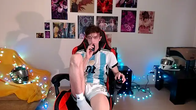 John Meow online show from April 3, 2026, 4:32 am