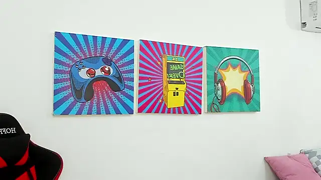 Snapshot of Thomas_walker14 chatting on March 13, 2026, 2:56 pm Thomas walker14 online show from March 13, 2026, 2:56 pm