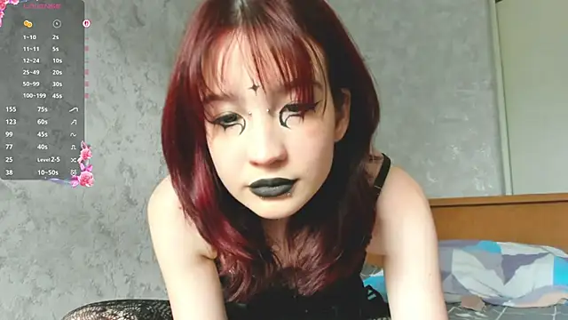 Snapshot of EvonDales chatting on June 19, 2026, 1:15 pm EvonDales online show from June 19, 2026, 1:15 pm