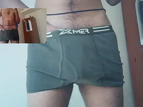 Snapshot of milky6ydick chatting on February 22, 2026, 9:19 am milky6ydick online show from February 22, 2026, 9:19 am