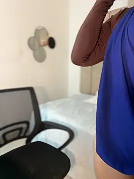 Snapshot of rashaaa_ chatting on March 1, 2026, 2:13 am rashaaa online show from March 1, 2026, 2:13 am