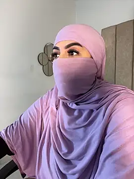 Snapshot of rashaaa_ chatting on March 8, 2026, 2:15 am rashaaa online show from March 8, 2026, 2:15 am